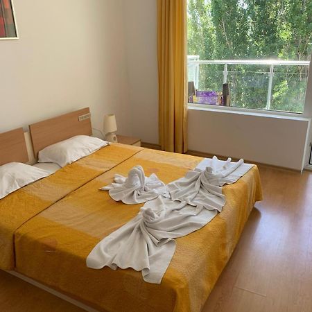 Mng Holiday Yassen Apartments Napospart Kültér fotó