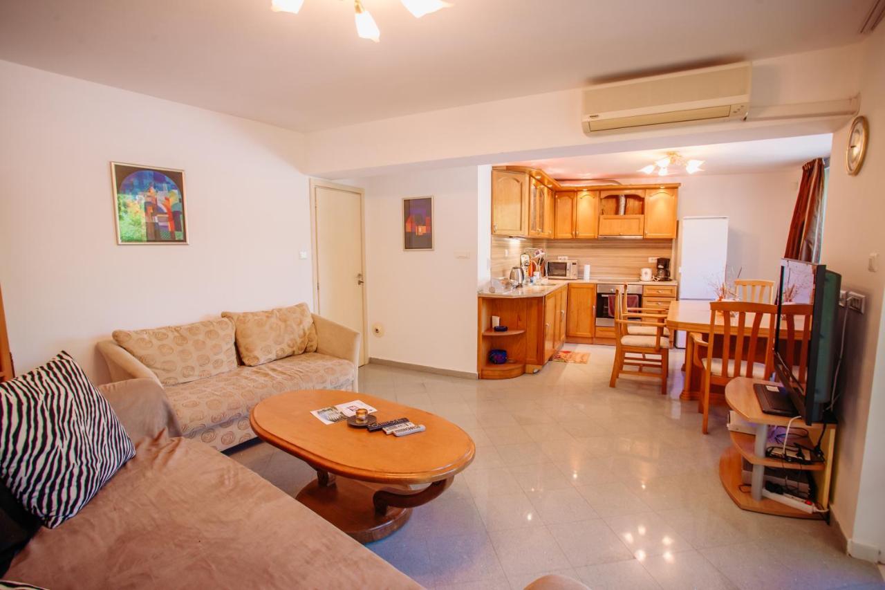 Mng Holiday Yassen Apartments Napospart Kültér fotó
