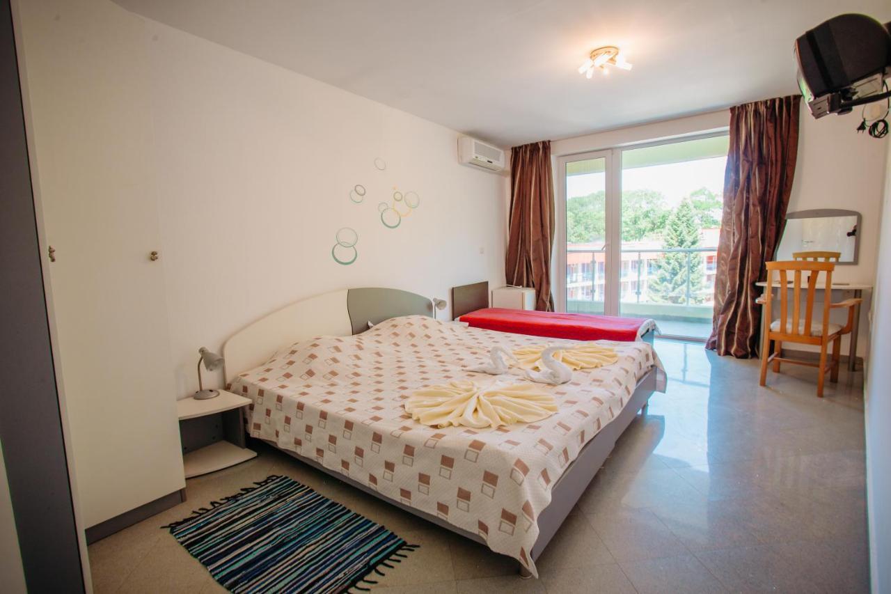 Mng Holiday Yassen Apartments Napospart Kültér fotó