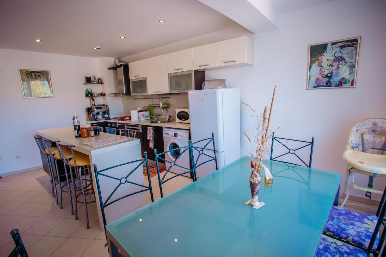 Mng Holiday Yassen Apartments Napospart Kültér fotó