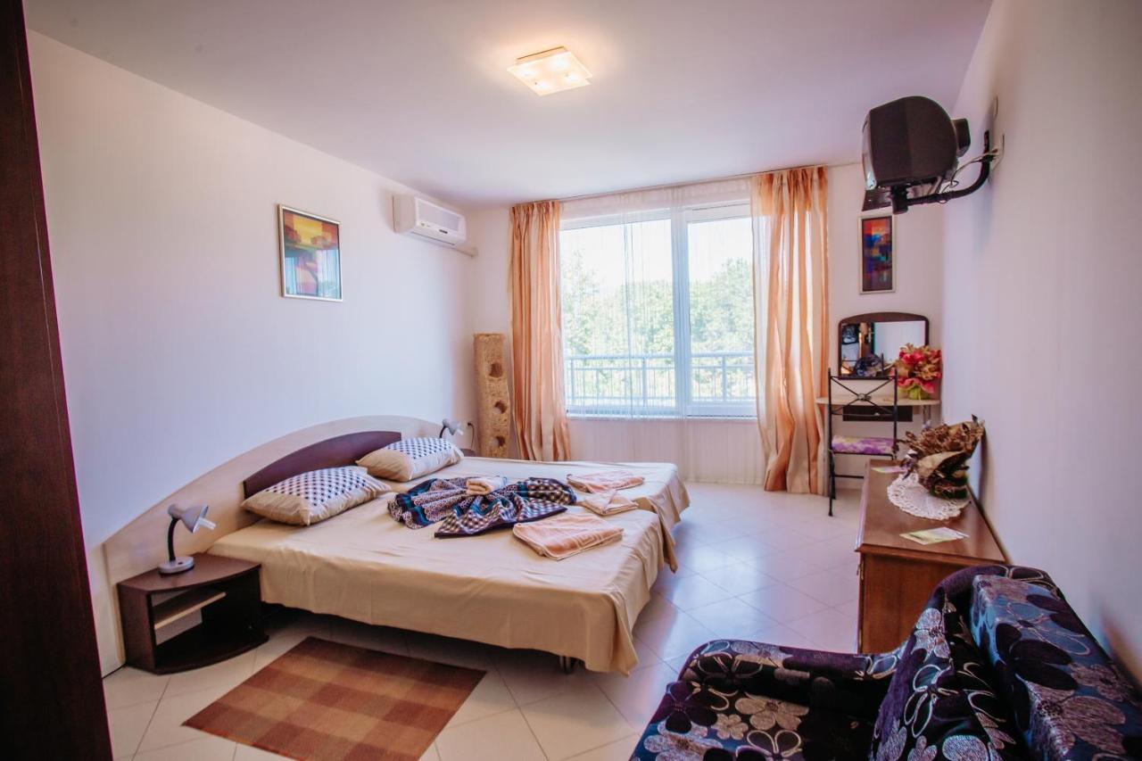 Mng Holiday Yassen Apartments Napospart Kültér fotó