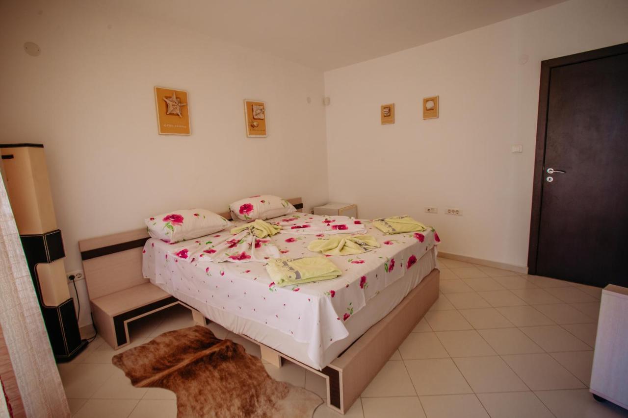 Mng Holiday Yassen Apartments Napospart Kültér fotó