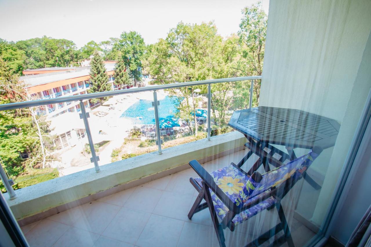Mng Holiday Yassen Apartments Napospart Kültér fotó