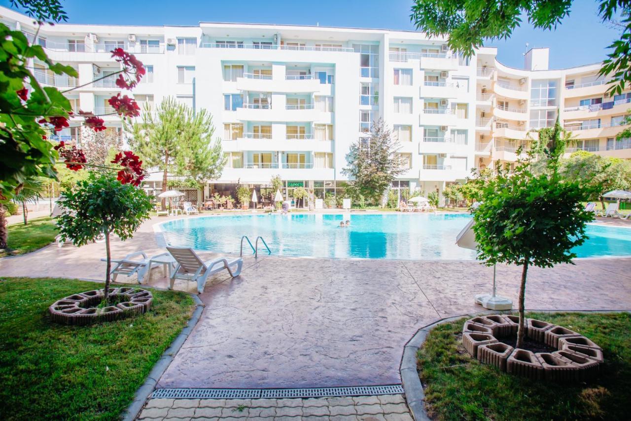 Mng Holiday Yassen Apartments Napospart Kültér fotó