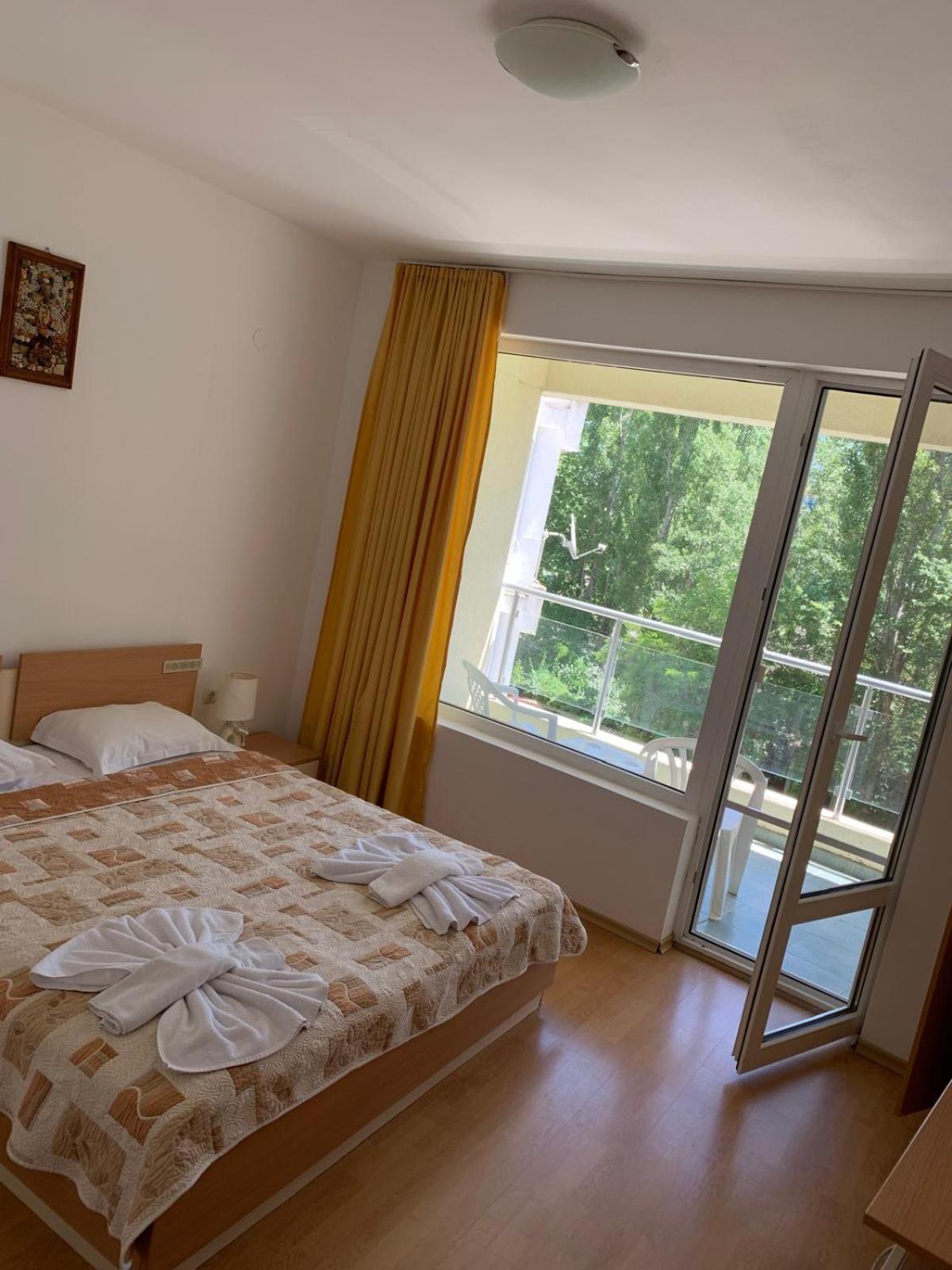 Mng Holiday Yassen Apartments Napospart Kültér fotó