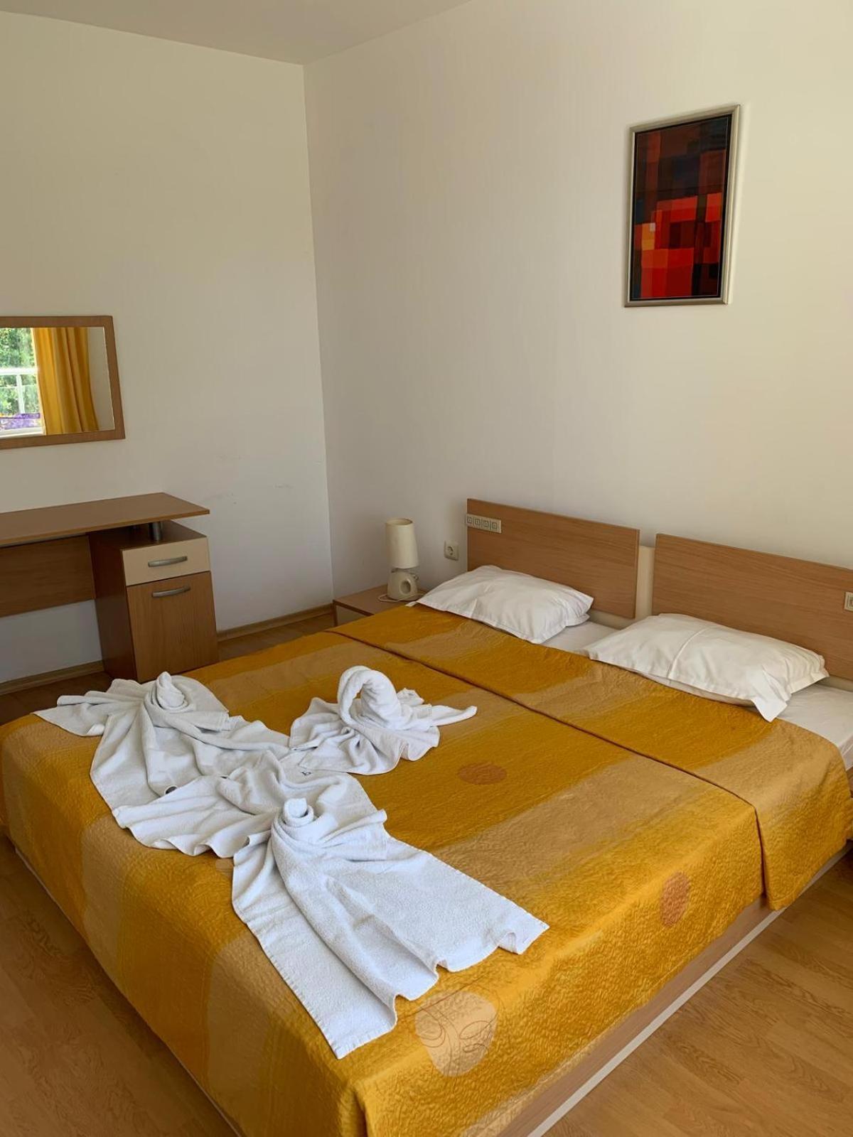 Mng Holiday Yassen Apartments Napospart Kültér fotó