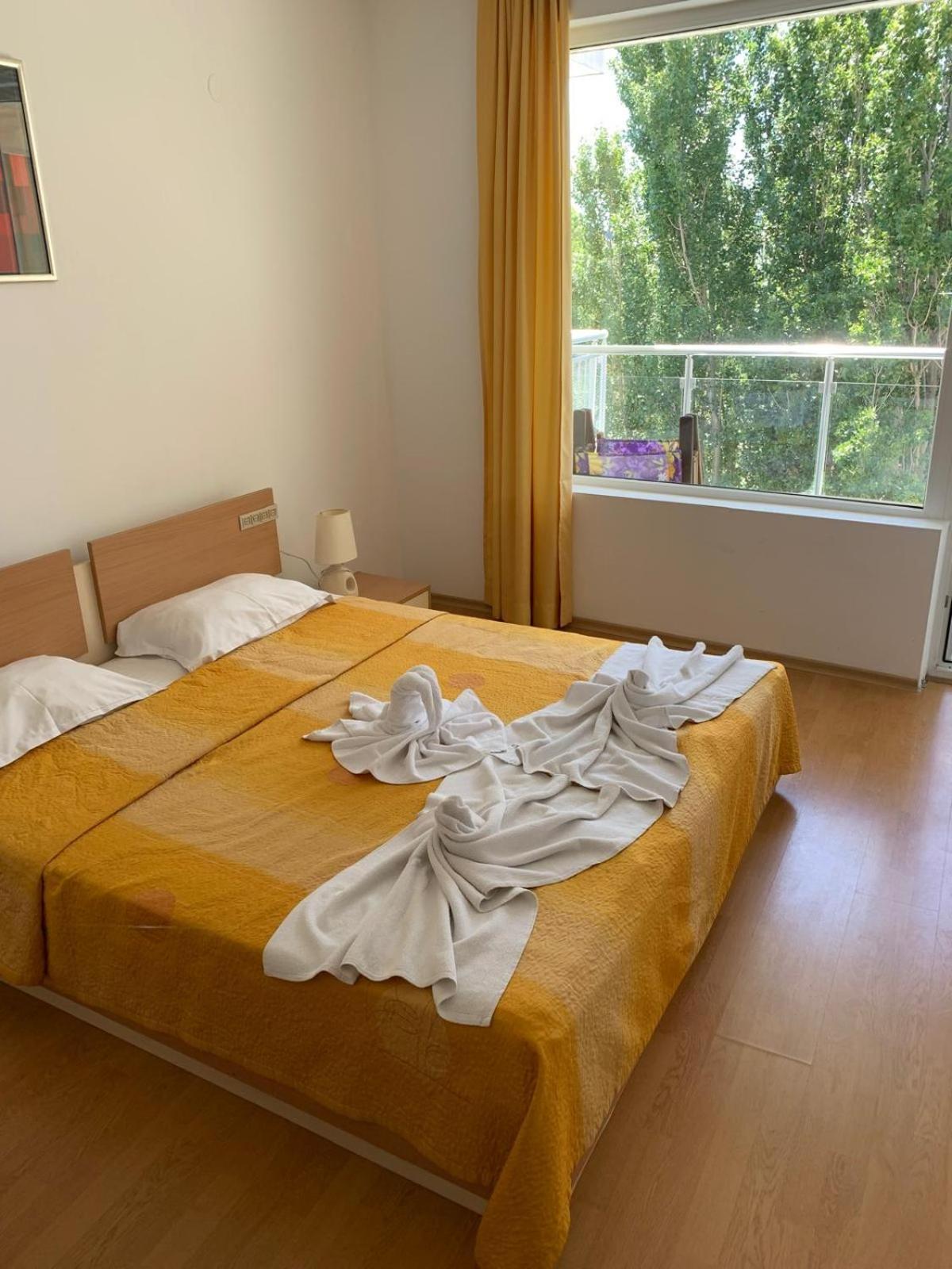 Mng Holiday Yassen Apartments Napospart Kültér fotó