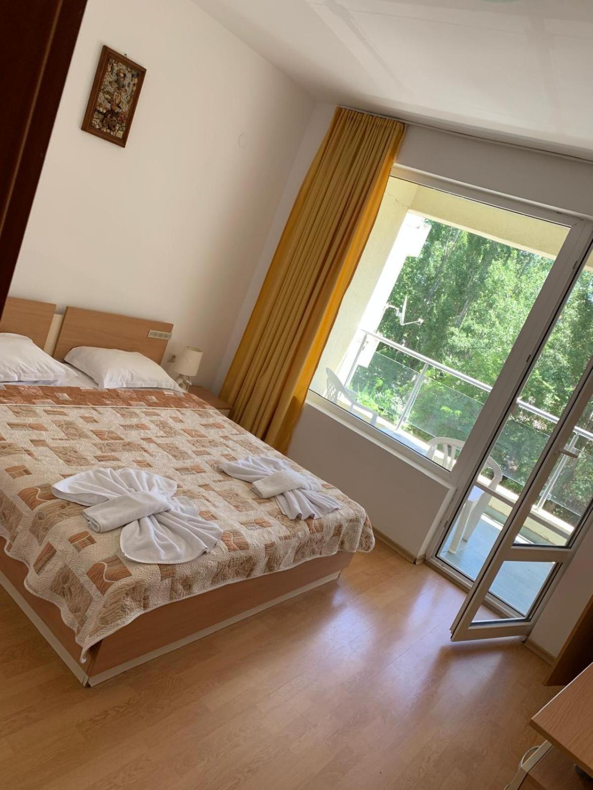 Mng Holiday Yassen Apartments Napospart Kültér fotó