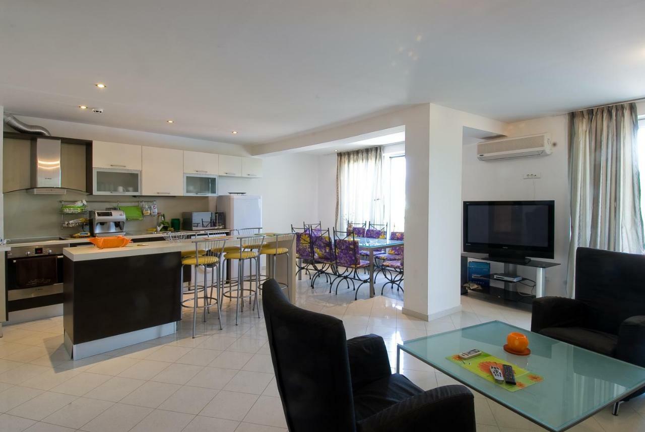 Mng Holiday Yassen Apartments Napospart Kültér fotó